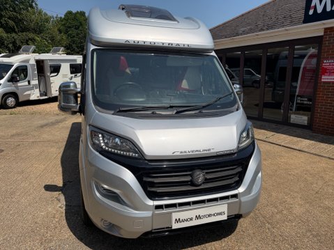 Auto-Trail V-Line 620 AUTOMATIC FIXED BED 37