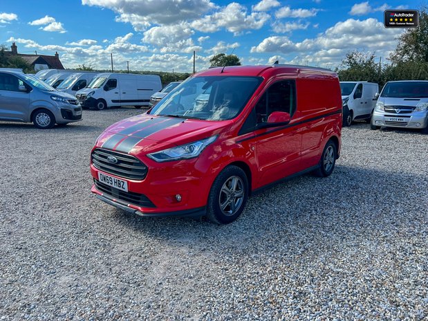 Ford Transit Connect SWB L1H1 200 Sport Alloys Air Con Cam Nav Sensors EURO 6 NO VAT 2