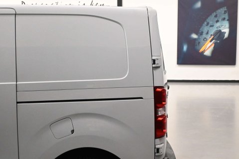 Peugeot Expert 1.5 Expert Professional Premium L1 Blue HDi 42