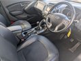 Hyundai ix35 2.0 CRDi SE 4WD Euro 5 5dr (Nav) 9