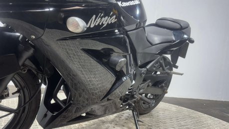 Kawasaki Ninja 250 2010 17K RUNNING PROJECT BIKE 250CC A2 READY SPORTS BIKE 13
