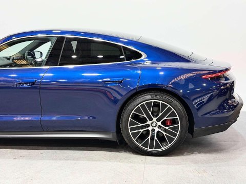 Porsche Taycan Performance Plus 93.4kWh 4S Saloon 4dr Electric Auto 4WD (11kW Charger) (57 22