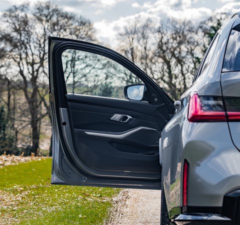 BMW M3 TOURING COMPETITION M XDRIVE 1