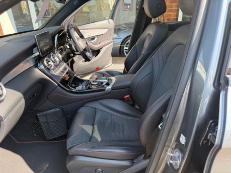 Mercedes-Benz GLC AMG GLC 43 4MATIC PREMIUM PLUS 41