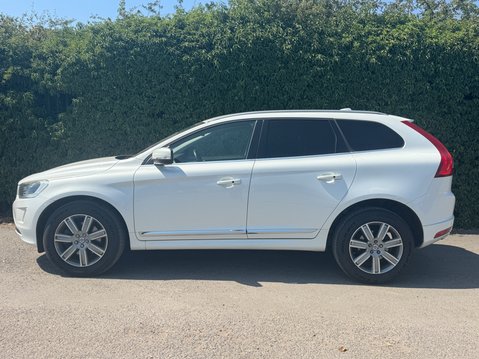 Volvo XC60 2.4 D5 SE Lux Nav SUV 5dr Diesel Auto AWD Euro 6 (s/s) (220 ps) 6