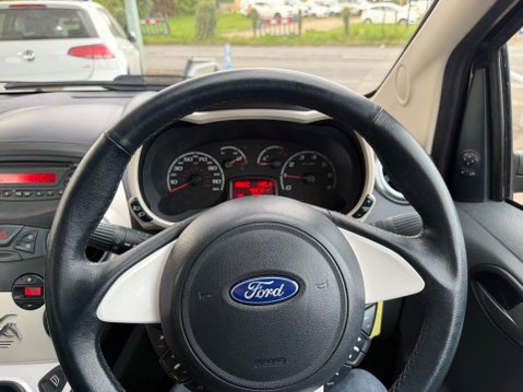 Ford Ka 1.2 Zetec Euro 4 3dr 30