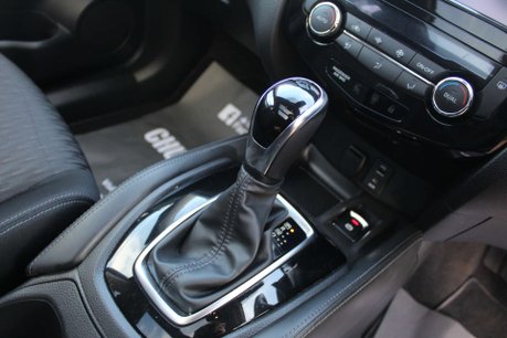 Nissan X-Trail 1.6 X-Trail N-Connecta dCi CVT 5dr 8