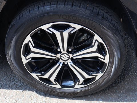 Suzuki Across 2.5 18.1kWh E-CVT 4WD Euro 6 (s/s) 5dr 26
