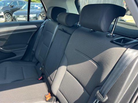 Volkswagen Golf 1.4 TSI BlueMotion Tech Match DSG Euro 6 (s/s) 5dr 29