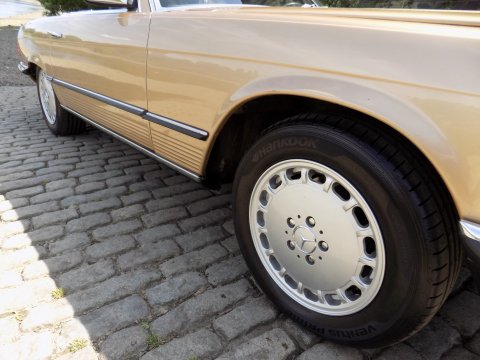 Mercedes-Benz R107 280 SL Sports - LHD 19