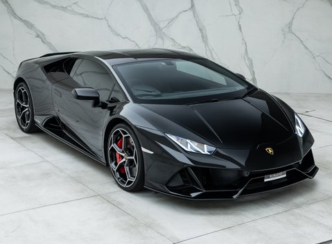 Lamborghini Huracan LP640-4 EVO 8