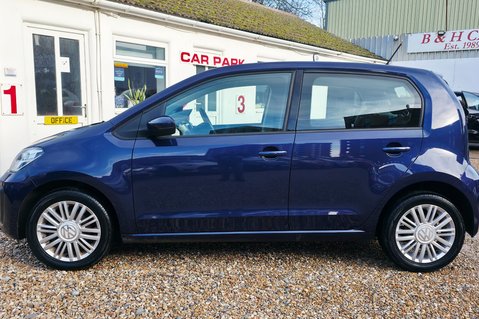 Volkswagen Up 1.0 MOVE UP LOOK! JUST 30000 MILES! 8 SERVICES.. BLUETOOTH! LOW INSURANCE! 7