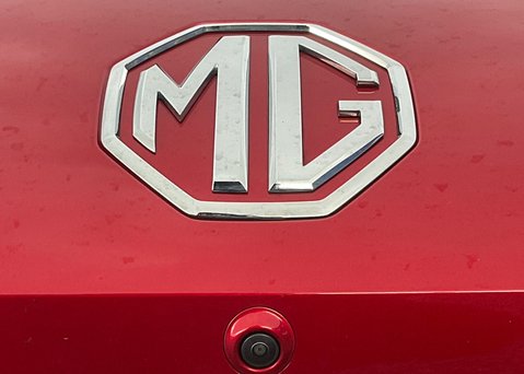 MG MG4 EV 64kWh TROPHY 4