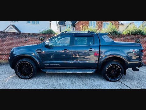 Ford Ranger 3.2 TDCi Wildtrak Pickup Double Cab 4dr Diesel Auto 4WD Euro 5 (200 ps) 6