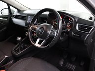 Renault Clio ICONIC EDITION TCE 5