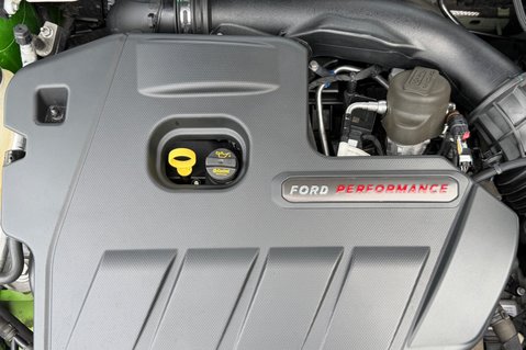 Ford Focus ST -PAN ROOF -PARKING/PERFORMANCE/ASSIST PACKS -HUD -B&O - MEAN GREEN 61