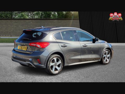 Ford Focus 1.0 9