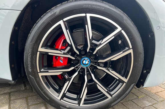 BMW I4 EDRIVE35 M SPORT AUTO 16