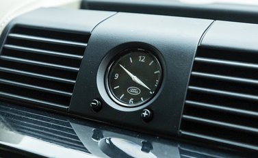 Land Rover Defender 110 Works V8 70th Edition 21