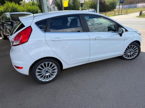 Ford Fiesta 1.5 TDCi Titanium Euro 5 5dr 6