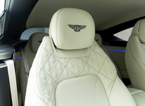 Bentley Continental GT W12 First Edition 11