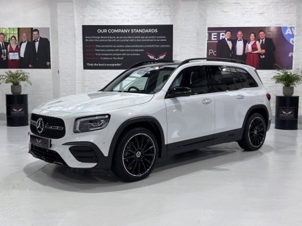 Mercedes-Benz GLB GLB 200 AMG LINE PREMIUM PLUS NIGHT EDITION