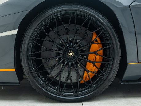 Lamborghini Aventador S LP 740-4 ROADSTER