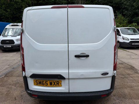 Ford Transit Custom 2.2 TDCi 270 Panel Van 5dr Diesel Manual L1 H1 (186 g/km, 123 bhp) 14