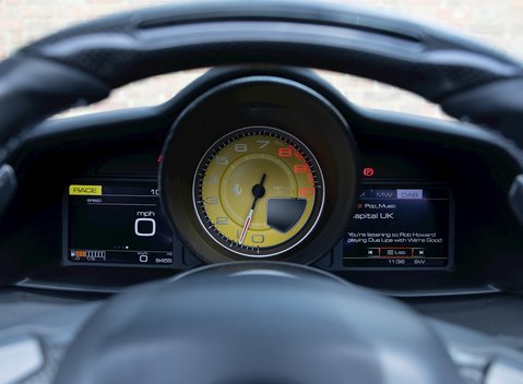 Ferrari 488 Spider 18