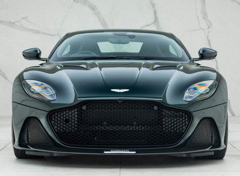 Aston Martin DBS Superleggera 4