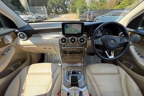 Mercedes-Benz GLC GLC 250 4MATIC SPORT PREMIUM PLUS - RARE BUILD - PAN ROOF - 360 CAMERA 19