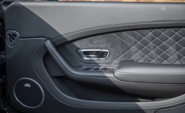 Bentley Continental Supersports 20