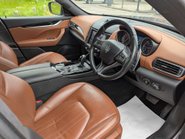 Maserati Levante 3.0 Levante D V6 Auto 4WD 5dr 17
