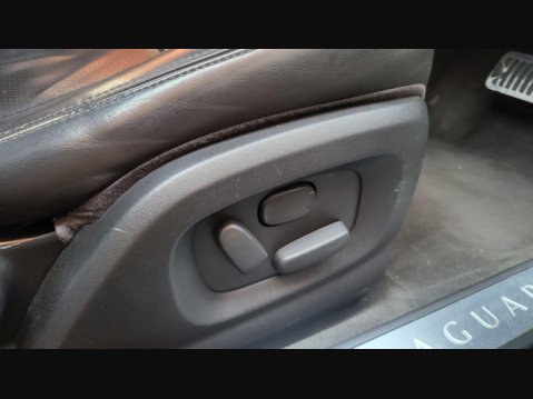 Jaguar XF PREMIUM LUXURY V6 19
