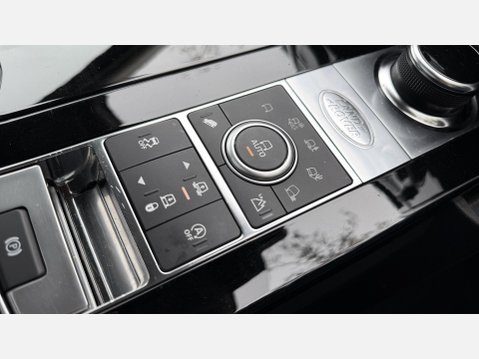 Land Rover Discovery SDV6 HSE LUXURY 60