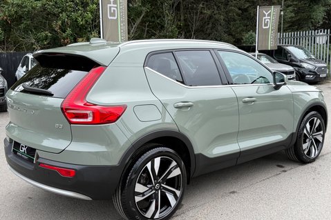 Volvo XC40 B3 ULTRA 5