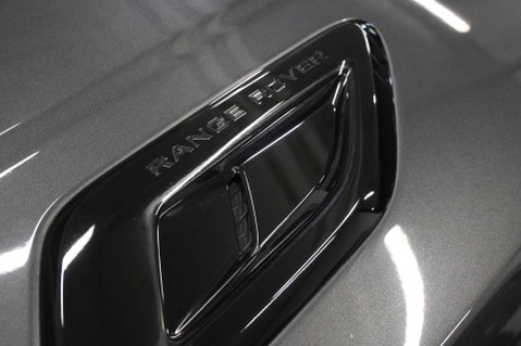 Land Rover Range Rover Sport 3.0 Range Rover Sport HSE Dynamic Black D MHEV Auto 4WD 5dr 43