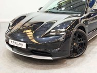Porsche Taycan Performance Plus 93.4kWh 4S Cross Turismo 5dr Electric Auto 4WD (571 ps) 12