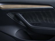 Tesla Model 3 MODEL 3 36
