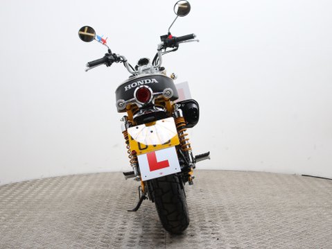 Honda Monkey Z125 MONKEY 11