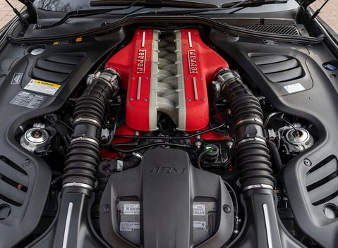 Ferrari GTC4 Lusso 30