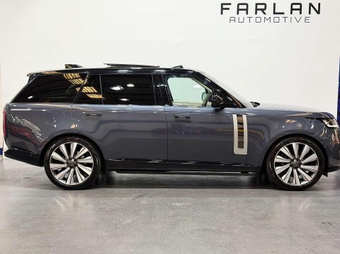 Land Rover Range Rover 4.4 P530 V8 SV SUV 5dr Petrol Auto 4WD Euro 6 (s/s) (LWB) (530 ps) 16