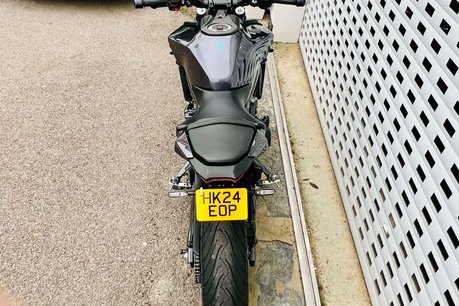 Yamaha MT-09 MT-09 (MTN890) 24 34