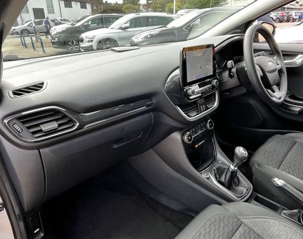 Ford Puma 1.0 Puma Titanium 5dr 17