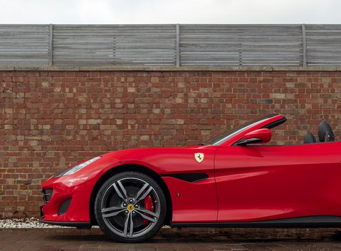 Ferrari Portofino 26