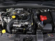 Renault Clio ICONIC TCE 45