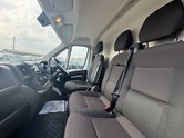 Citroen Relay MWB L2H2 Medium Roof Enterprise 35 Air Con Nav EURO 6 13