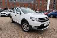 Dacia Sandero Stepway LAUREATE TCE.. 1 OWNER FROM NEW.. SERVICE HISTORY.. A/C.. STUNNING EXAMPLE 1