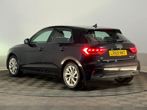Audi A1 SPORTBACK TFSI SPORT 9