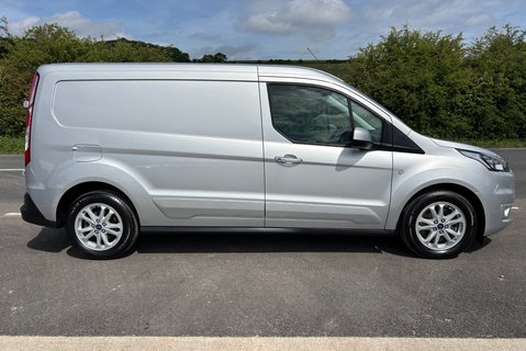 Ford Transit Connect 240 L2 120 ps Limited Panel Van 10